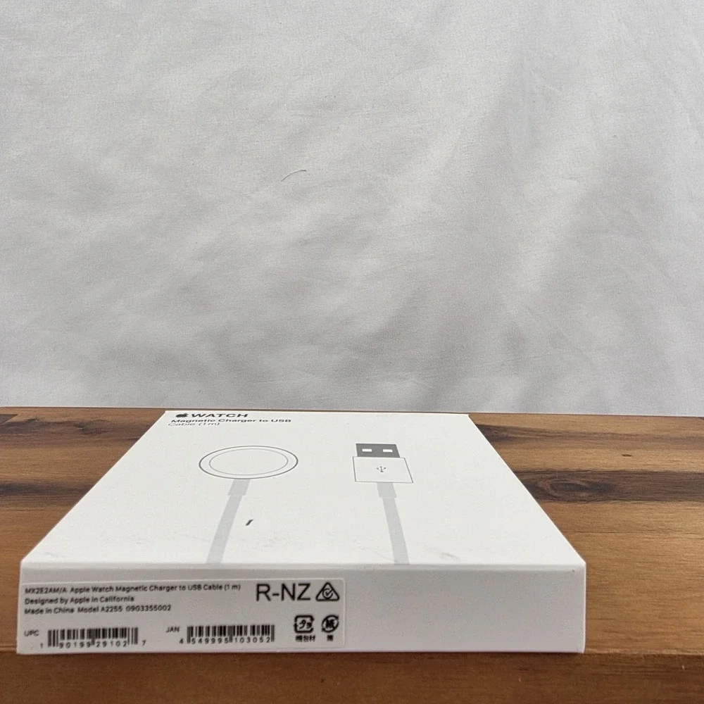 Apple Watch Magnetic Charger to USB Cable 1m OEM Genuine Sealed MX2E2AM/A USB